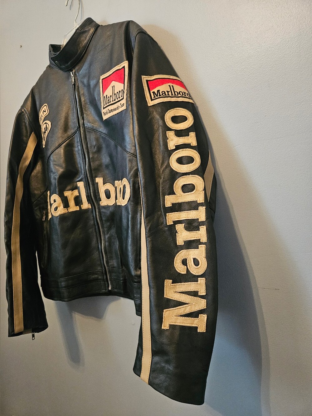 Vintage Marlboro Black Leather Racing Jacket Size L Large Embellished W Patches - Picture 3 of 16